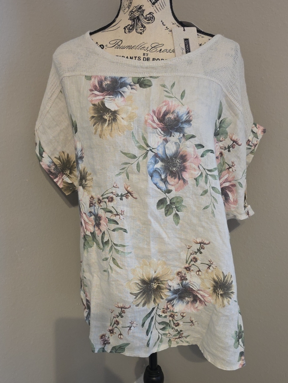 Women' Lungo L'Larno Light Blue Floral Short Sleeve Blouse - Linen Plus Size 1X